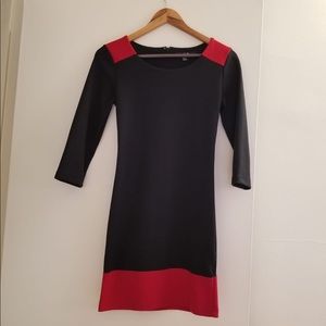 Back and red stretchy dress